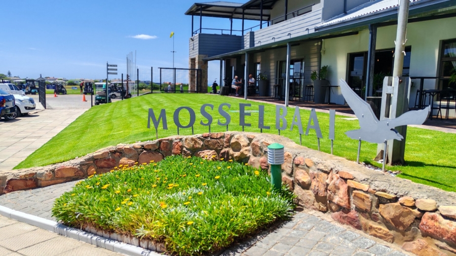  Bedroom Property for Sale in Mossel Bay Golf Estate Western Cape